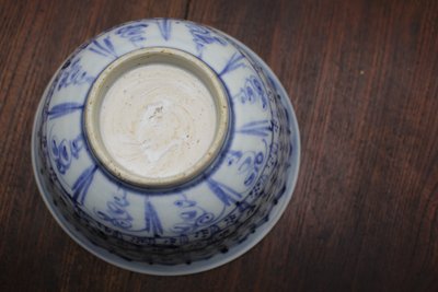 青花璎珞龟背锦纹碗