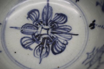 青花宝杵璎珞纹大碗